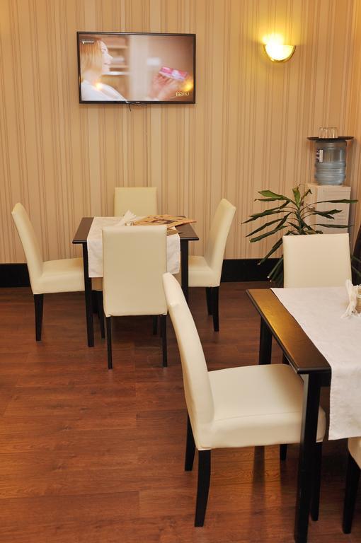 Hotel Business Apartments Dnjepropetovsk Buitenkant foto
